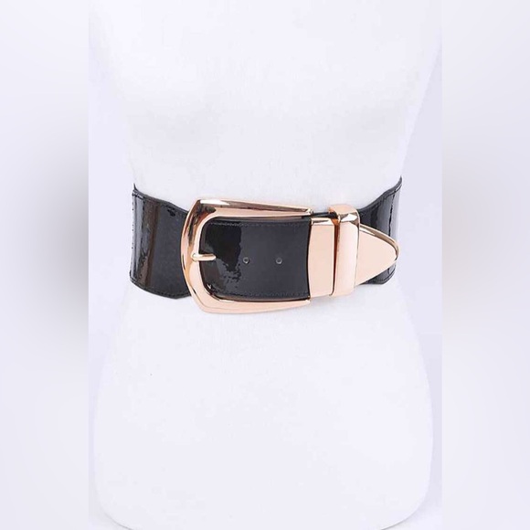 Plus Size Vegan Leather Elastic Adjustable Statement Belt - Picture 1 of 6